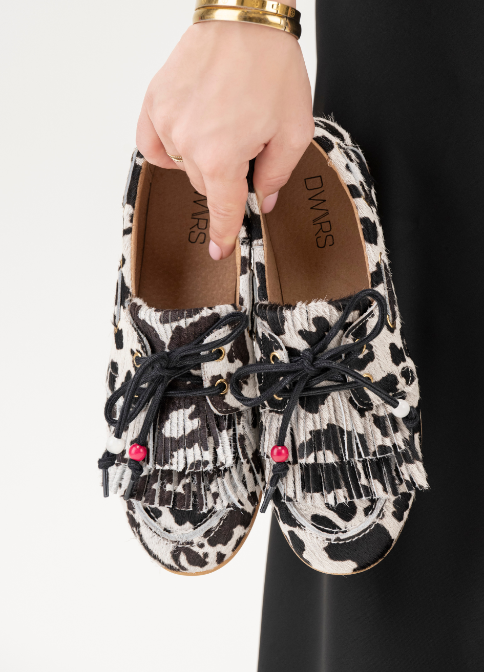 LATTY fringes cow hair on - Mocassins | White / Black