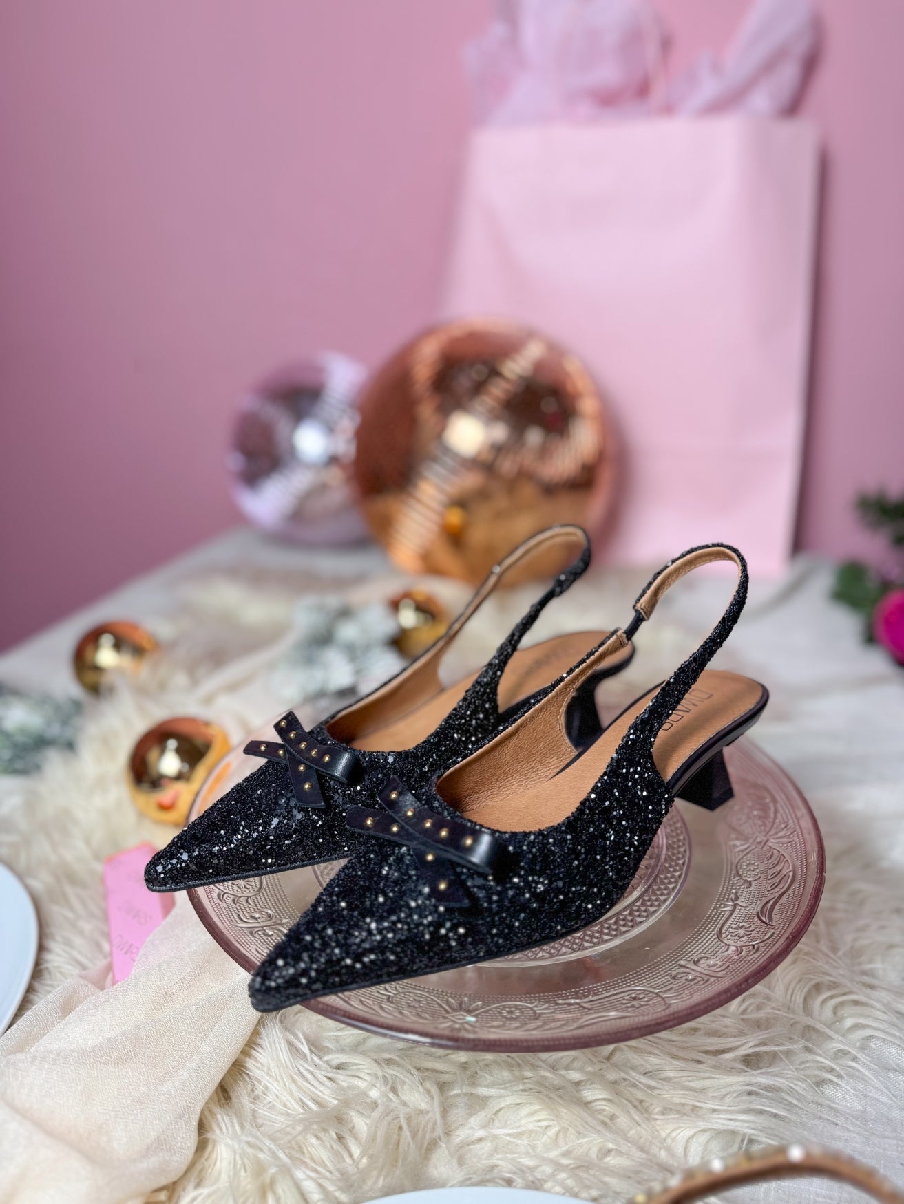 EVIA Glitzer-Pumps | Schwarz