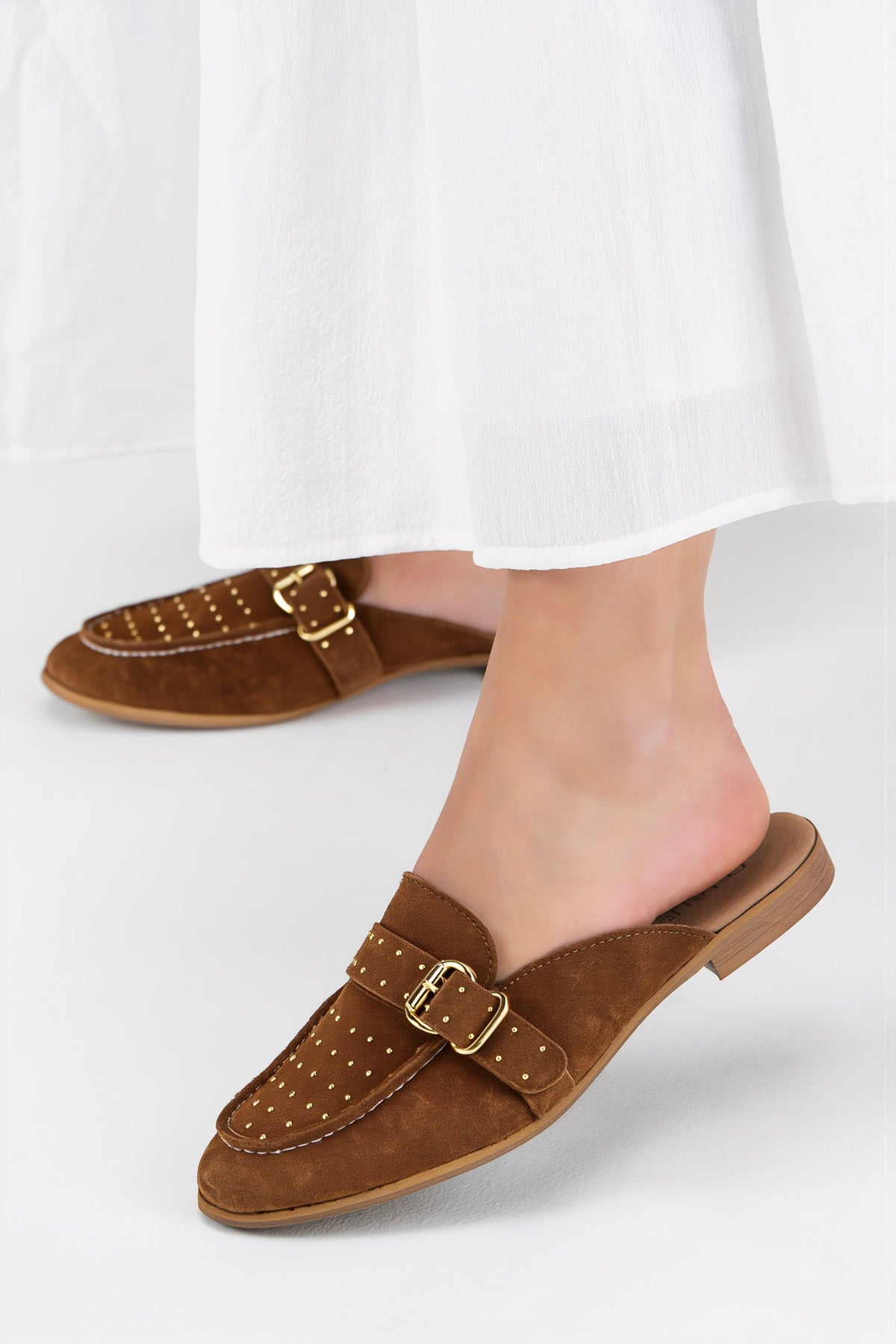 JASPER suede - Instappers | Cognac