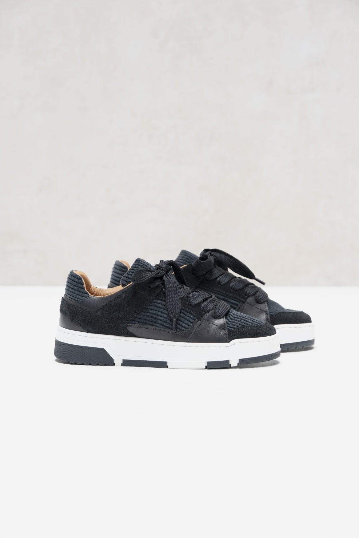 WHITBY corduroy - Sneakers | Black